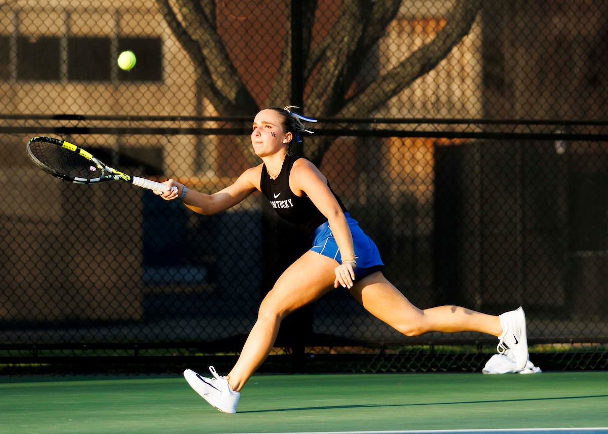 Kentucky-Arkansas Women's Tennis Photo Gallery