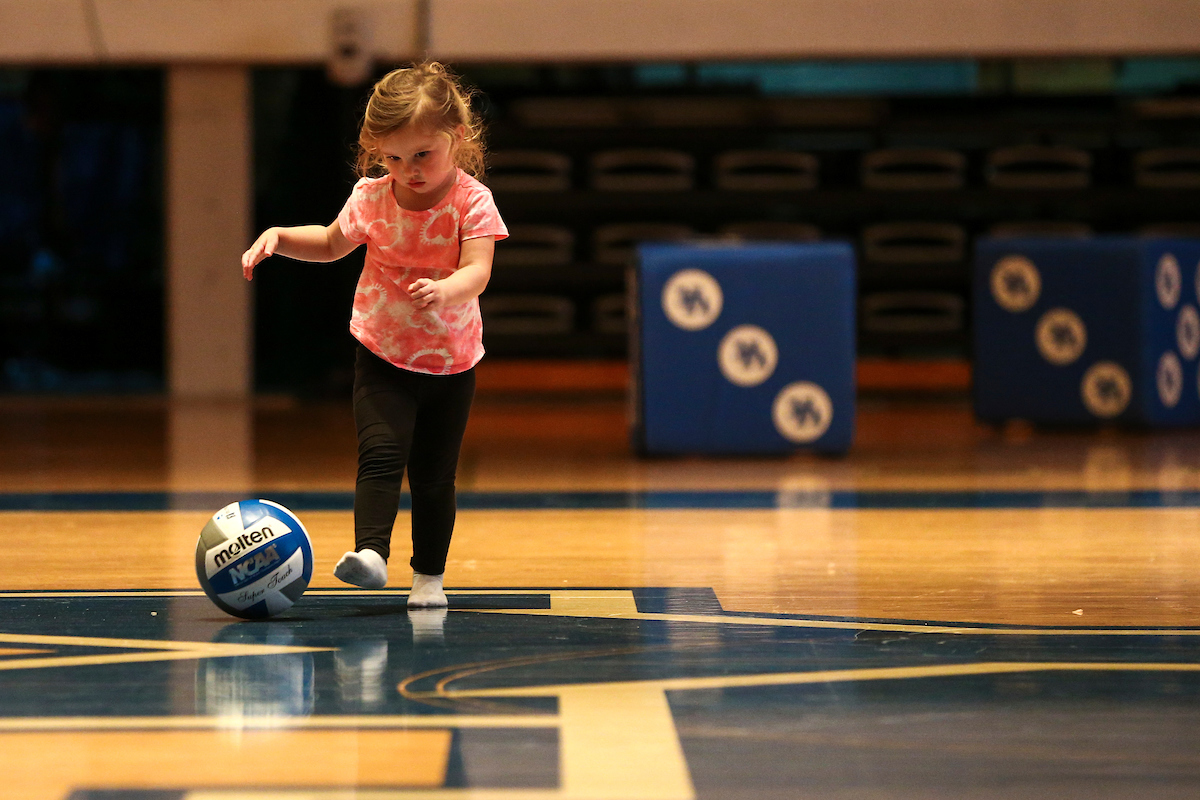Volleyball Championship Watch Party.

Photo by Grace Bradley | UK Athletics