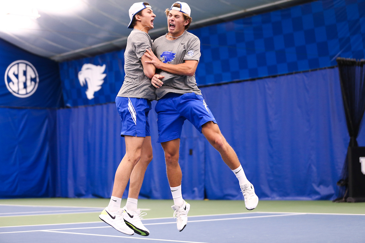 Alexandre Leblanc & Liam Draxl.

Kentucky defeats Virginia Tech 5-2.

Photo by Grace Bradley | UK Athletics