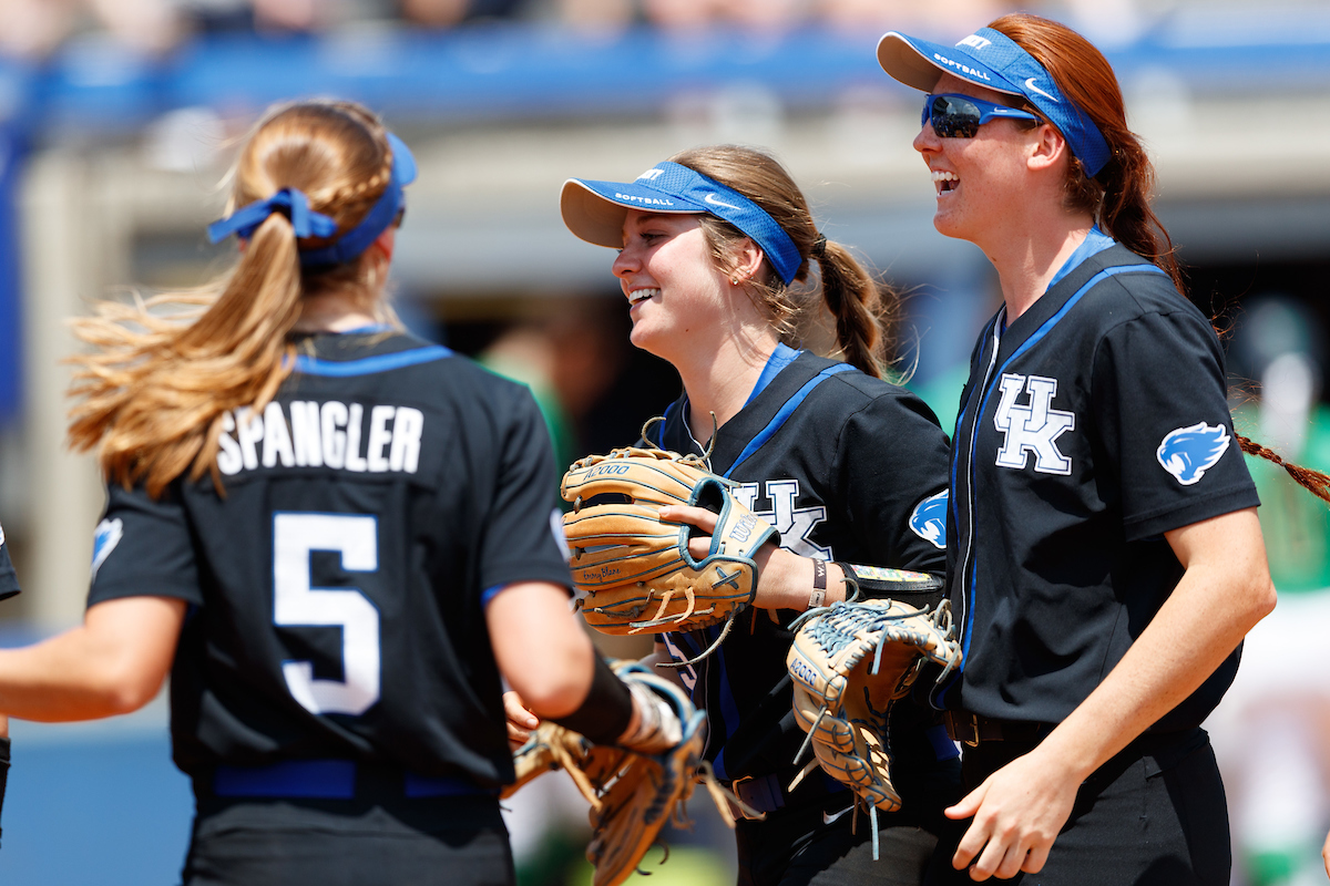 EMMY BLANE.

Kentucky beats Notre Dame, 7-0.

Photo by Elliott Hess | UK Athletics