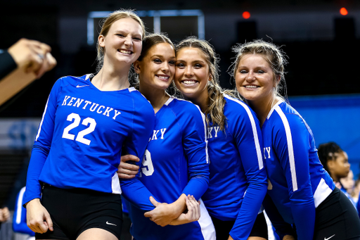 Smiles.

Kentucky Stunt sweeps Ashland in a doubleheader.

Photo by Eddie Justice | UK Athletics