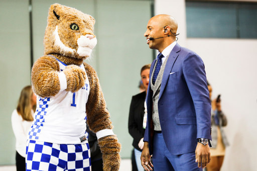 Jay Williams and Wildcat.

College Game Day.


Isaac Janssen | UK Athletics