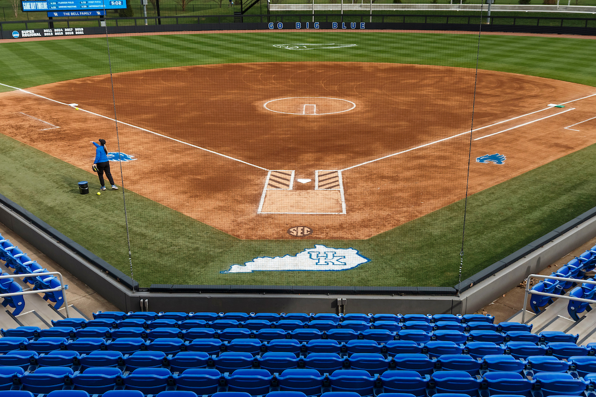 No. 5 Florida Claims Series With 9-0 Win on Saturday