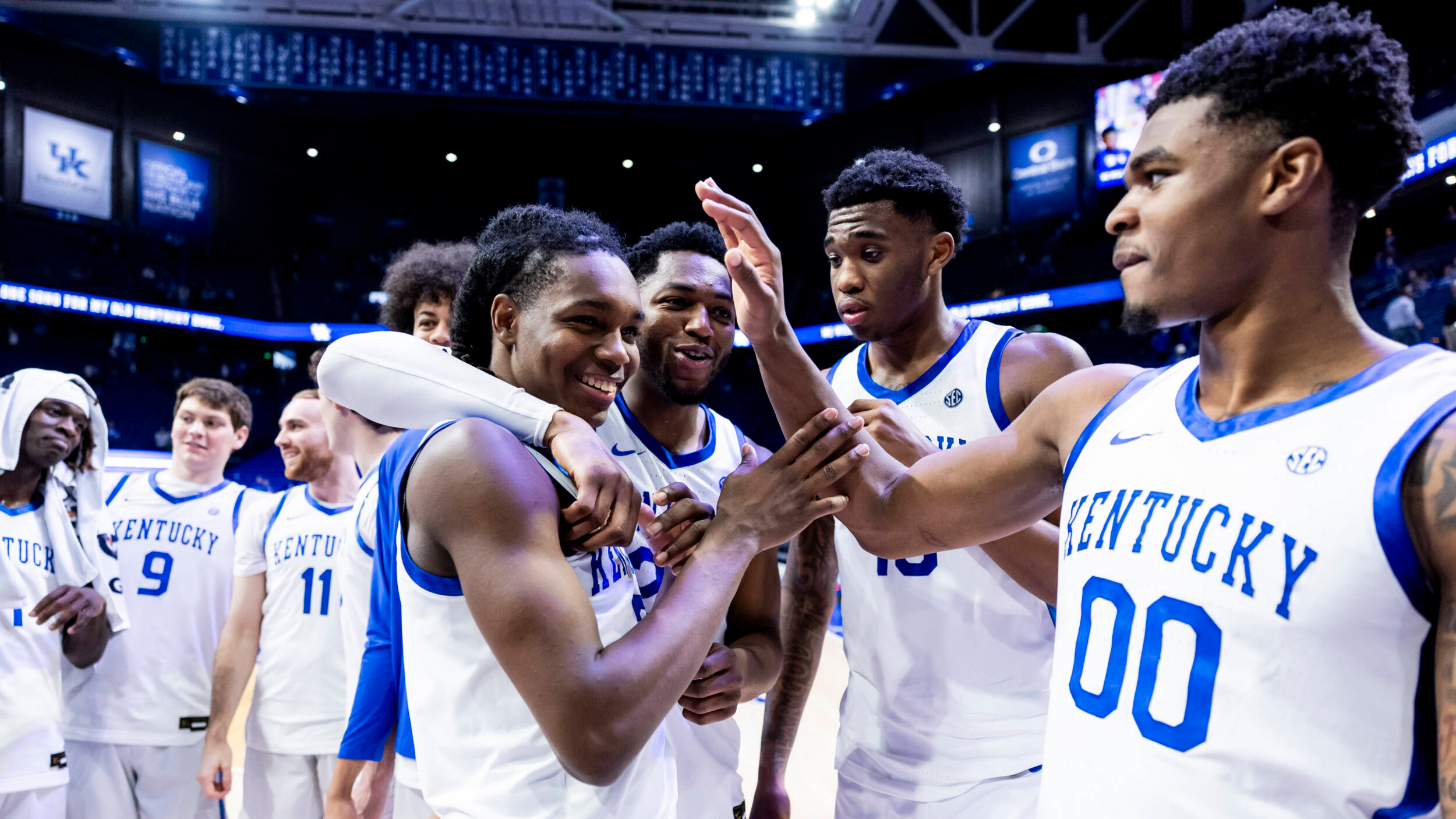 Otega Oweh, Jasper Johnson Recognized by USBWA