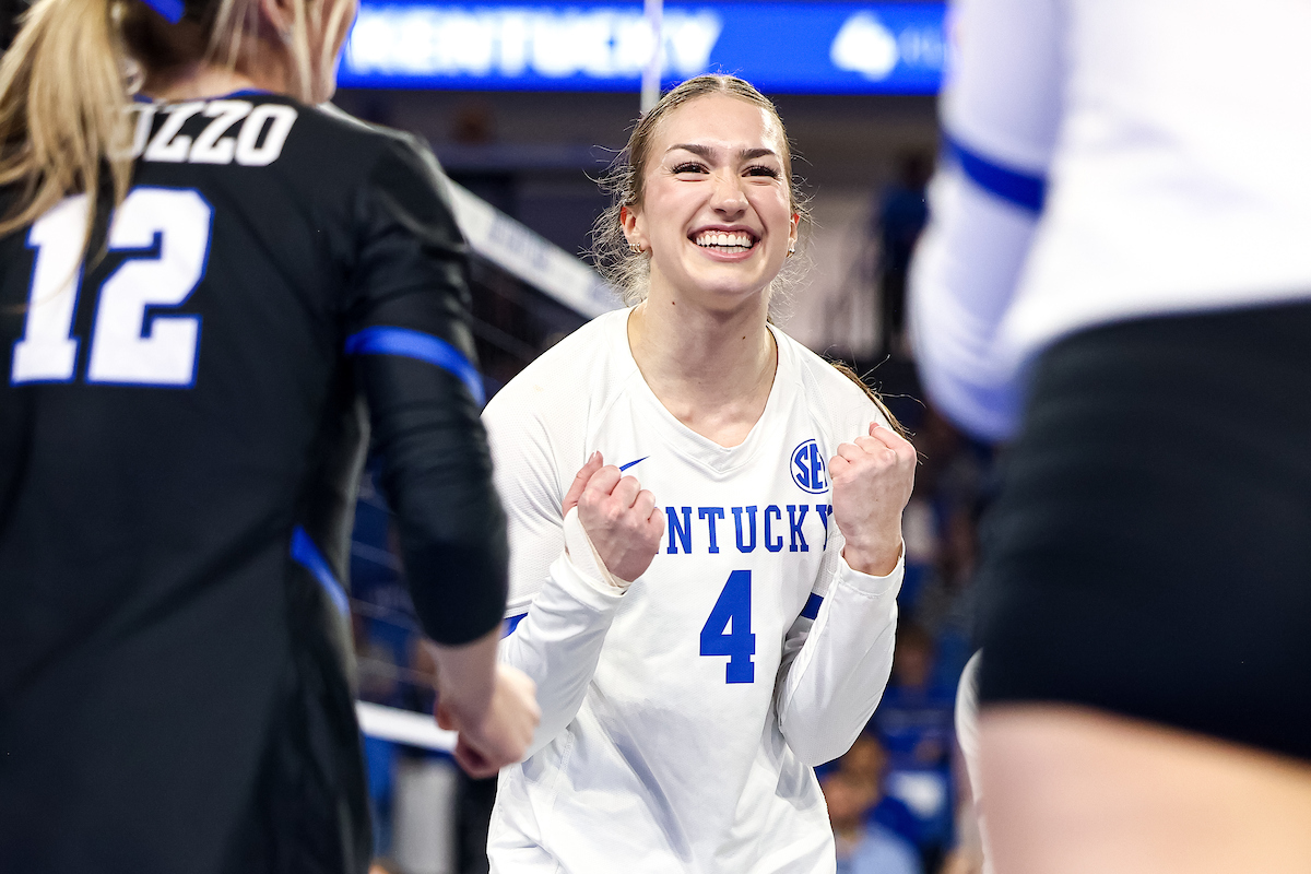 Emma Grome Named SEC Player and Setter of the Week