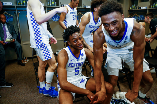 Immanuel Quickley. Ashton Hagans.

Kentucky beats Houston 62-58.

Photo by Chet White | UK Athletics