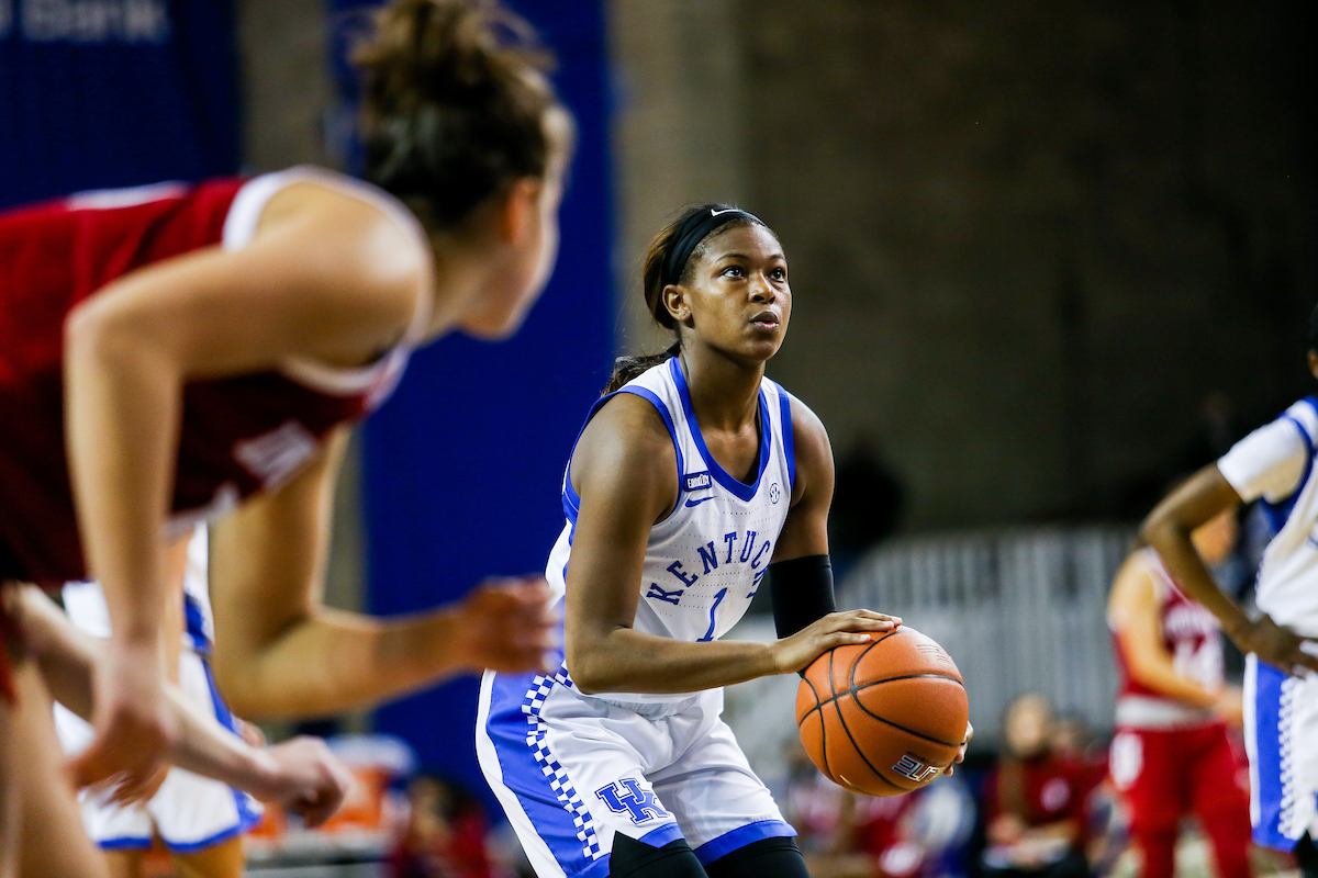 Robyn Benton.

Kentucky beats Indiana 72-68.

Photo by Hannah Phillips | UK Athletics