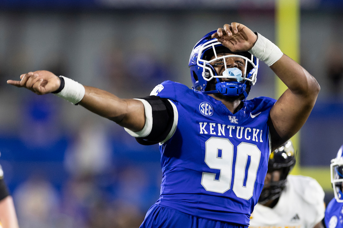 Listen to UK Sports Network Radio Coverage of Kentucky Football vs South Carolina