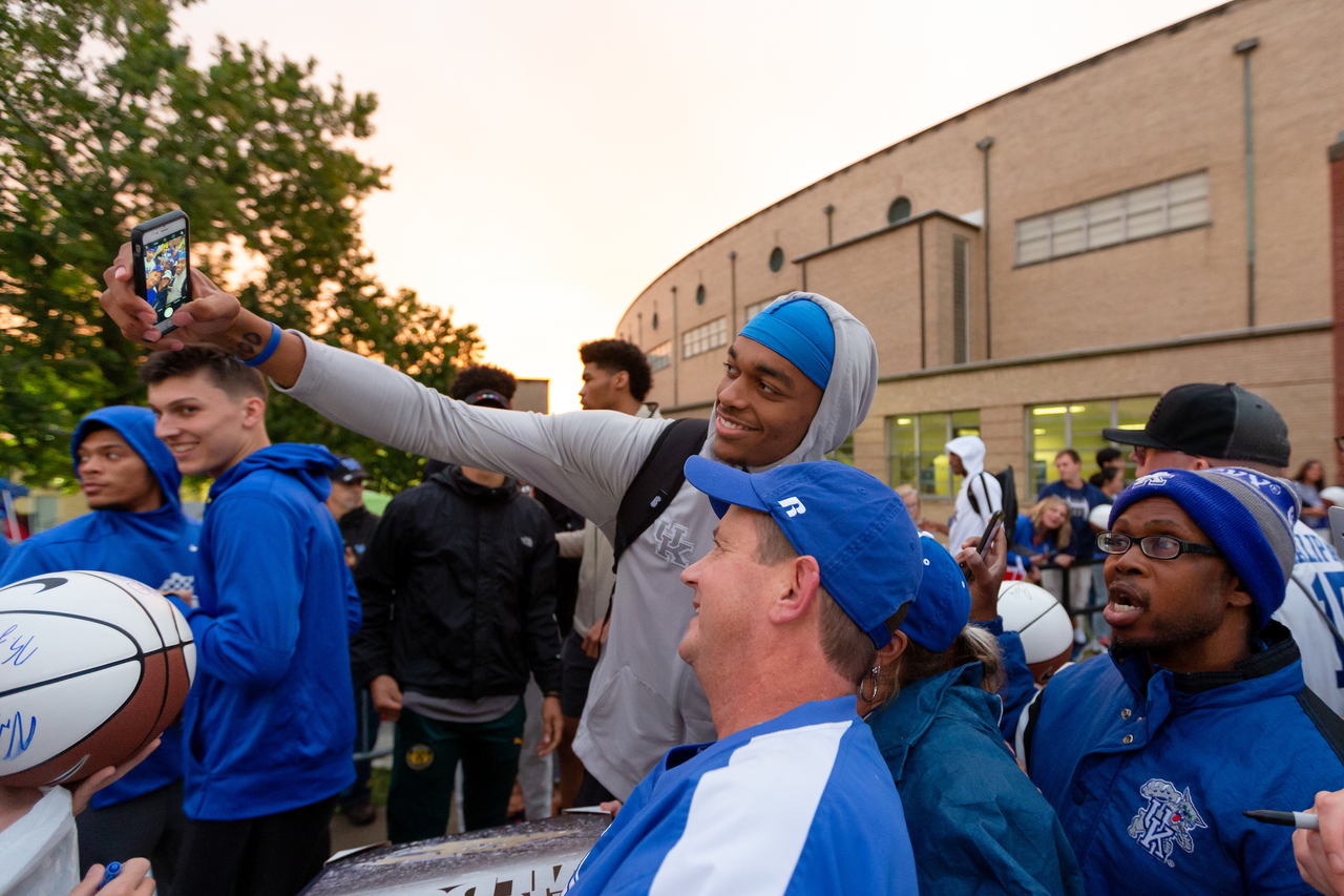 Madness campout. 180927.

Photo by Isaac Janssen | UK Athletics