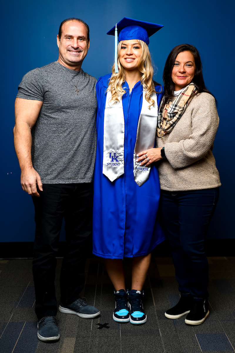 Jula Grosso.

December 2021 Graduation Photos.

Photo by Eddie Justice | UK Athletics