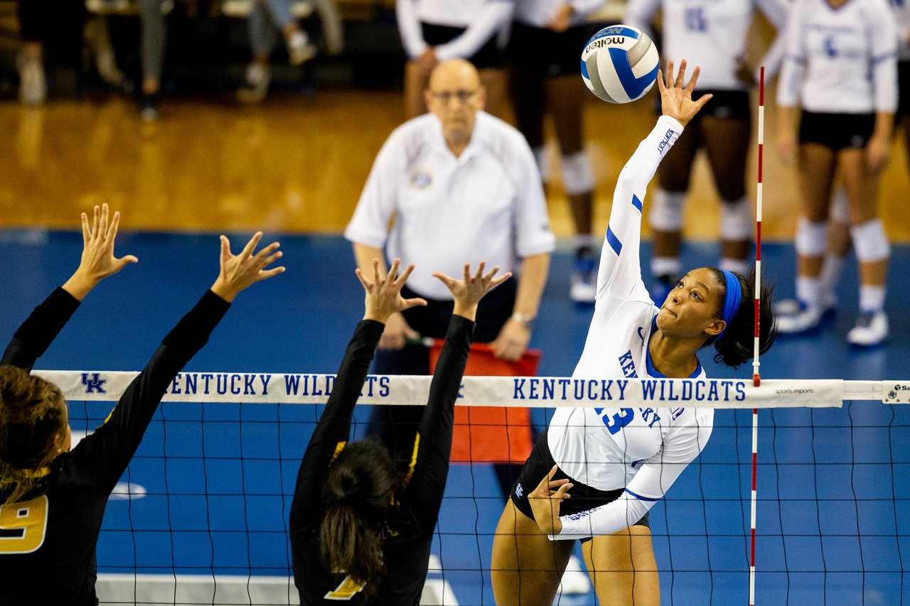 Leah Edmond.

Kentucky beats Mizzou 3-0.

Photo by Hannah Phillips | UK Athletics