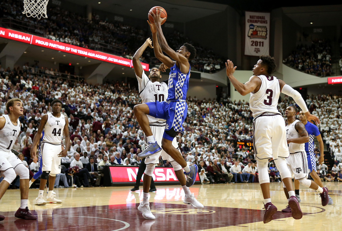 Shai Gilgeous-Alexander

The University of Kentucky men's basketball team is defeated by Texas A&M 85-74 on Saturday, February 10th, 2018 at Reed Arena in College Station, TX.


Photo By Barry Westerman | UK Athletics