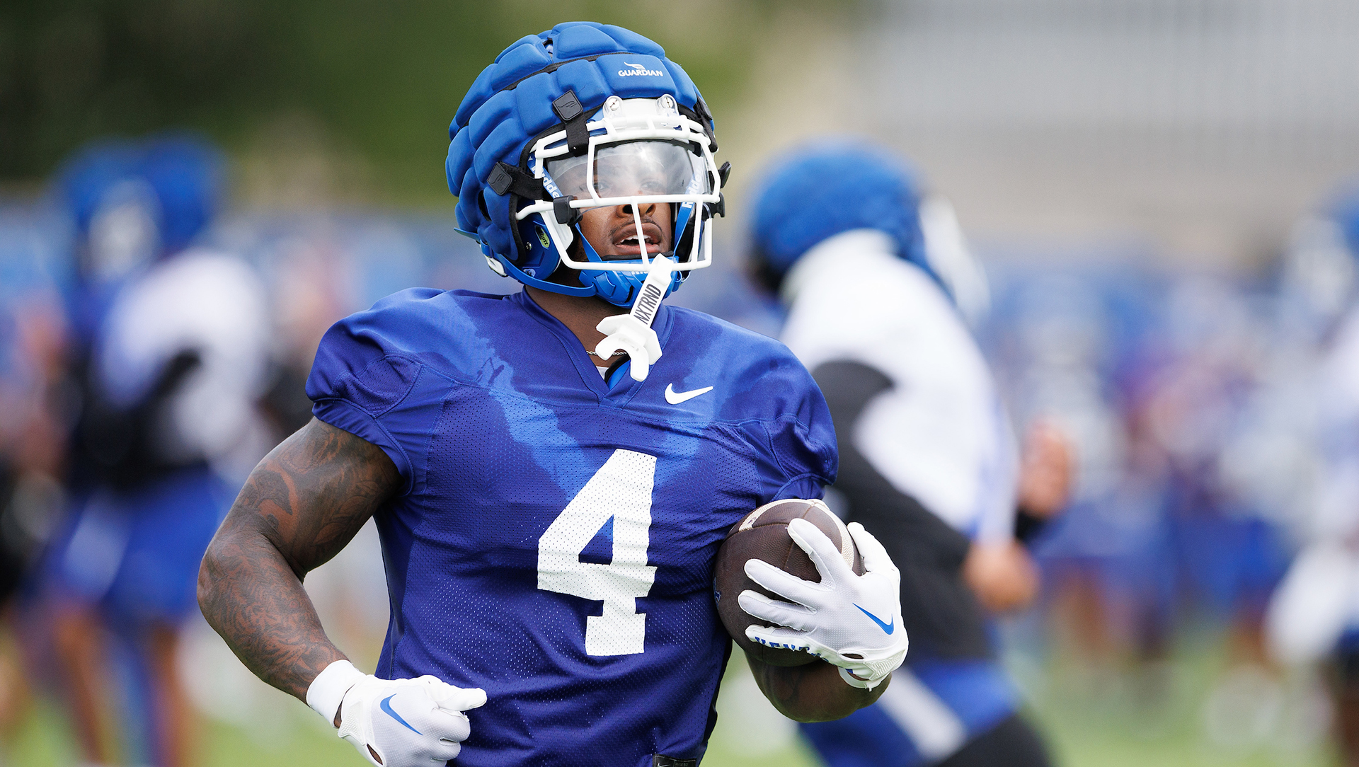 Kentucky Offense Adapting Well to Changes