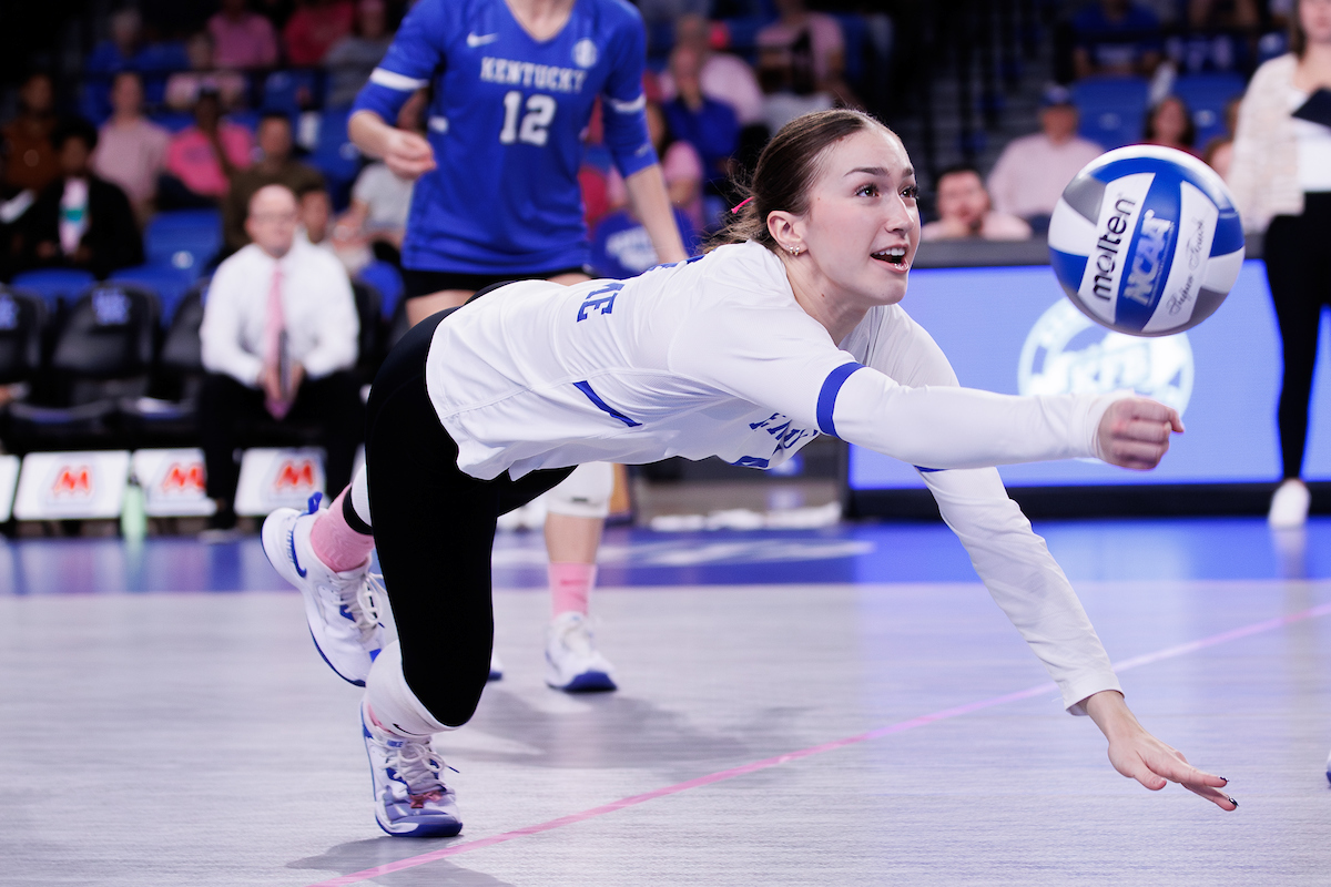 Kentucky-Missouri Volleyball Photo Gallery