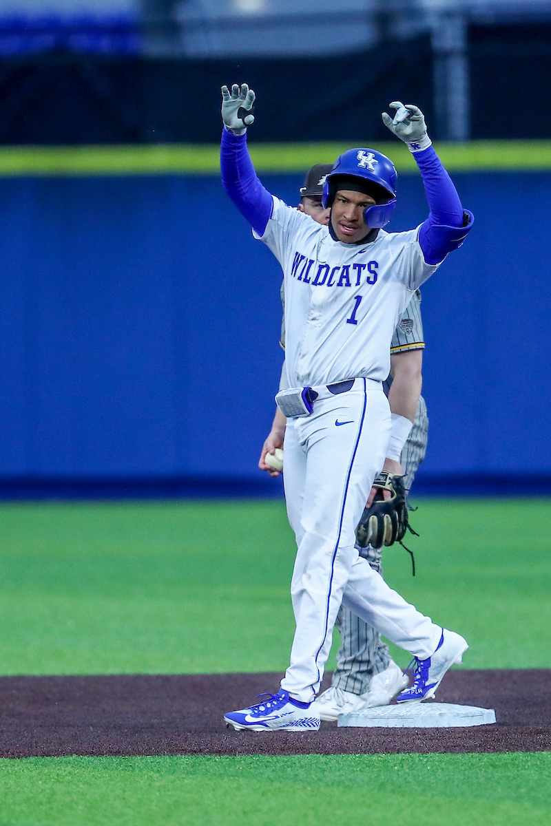 Daniel Harris IV.

Kentucky defeats Western Michigan 14-3.

Photo by Sarah Caputi | UK Athletics
