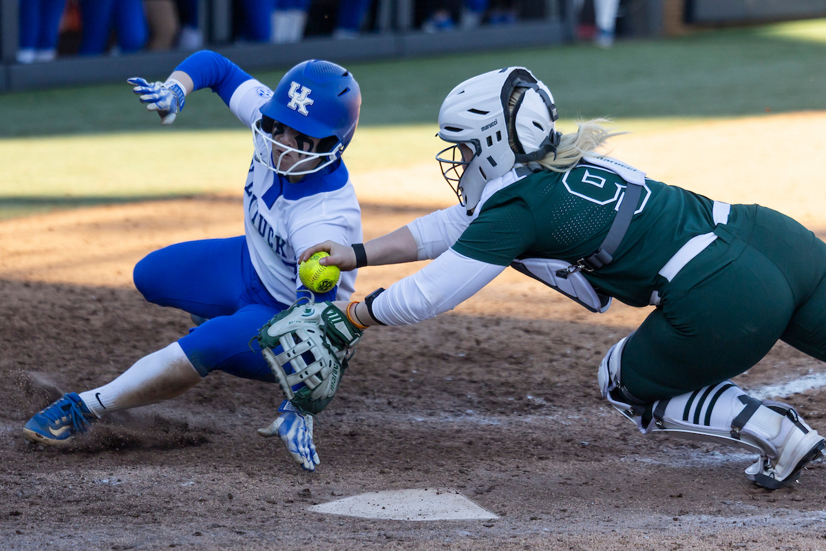 Kentucky-Michigan State Softball Photo Gallery