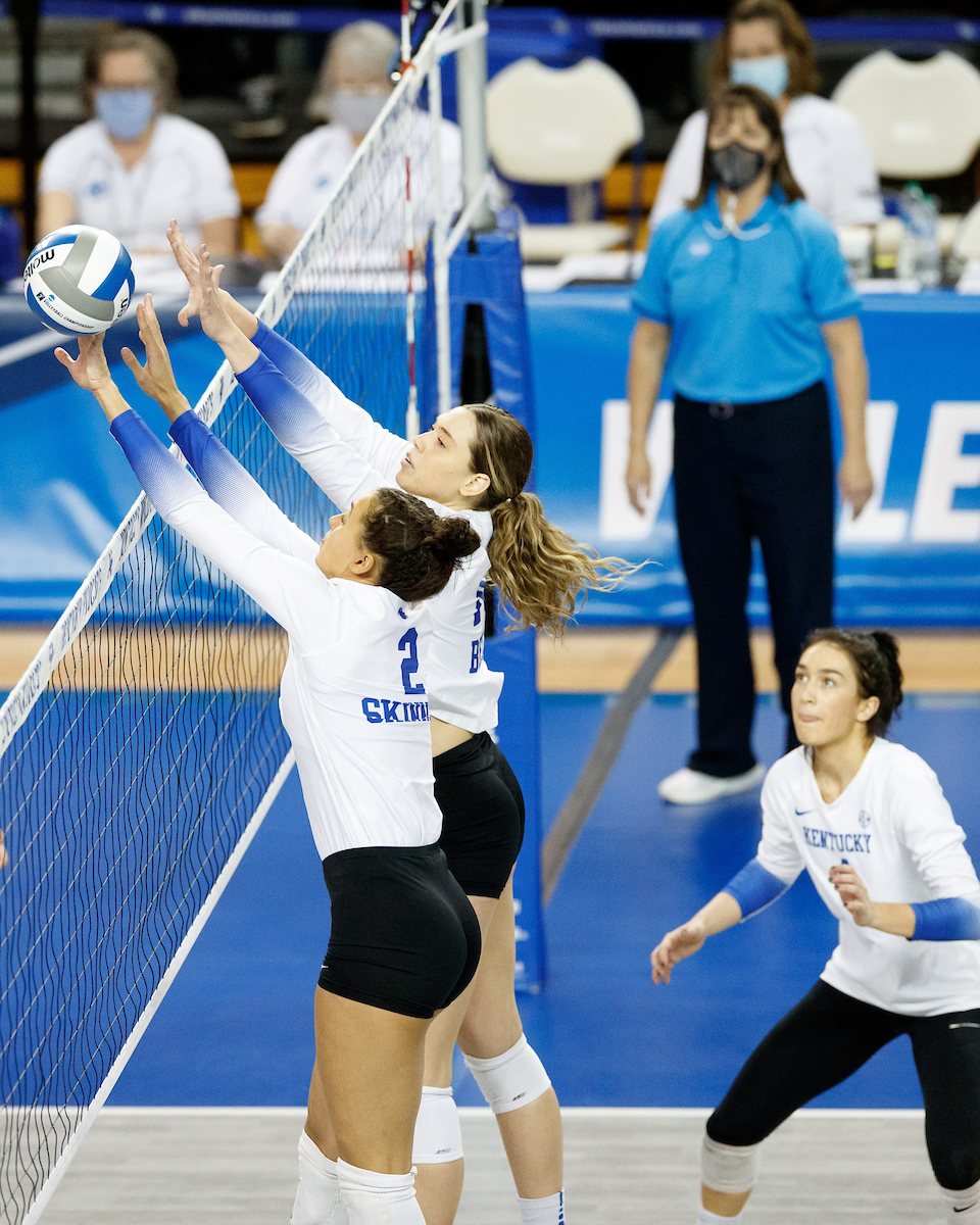 Madi Skinner. Bella Bell.

Kentucky falls to Illinois 3-1.

Photo by Elliott Hess | UK Athletics
