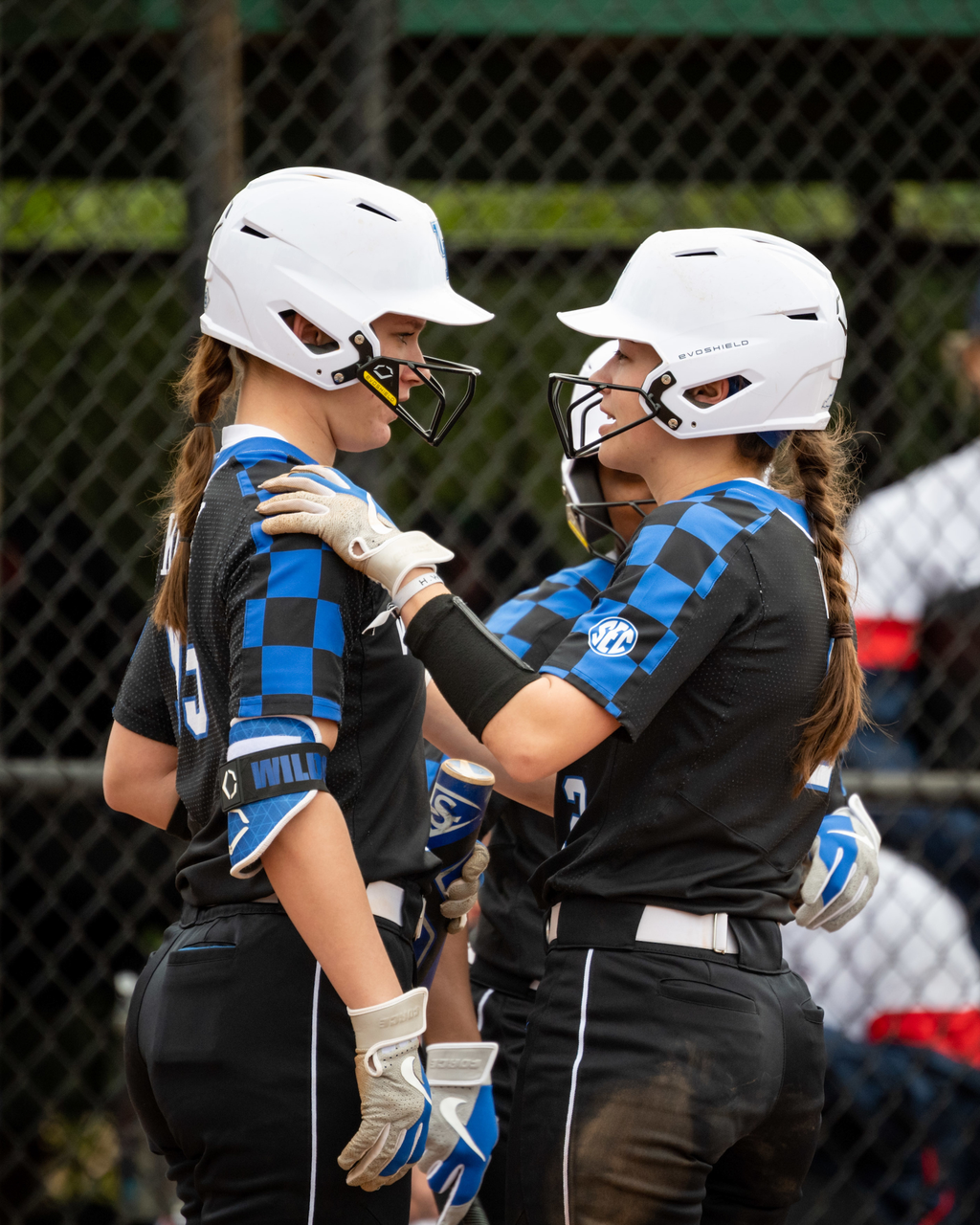 Bailey Vick, Kayla Kowalik