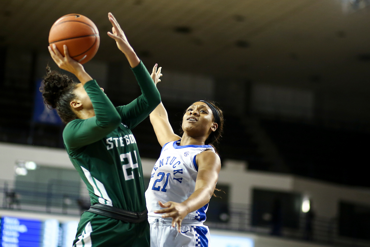 Ogechi Anyagaligbo. 

Kentucky beats Stetson 67-48. 

Photo by Eddie Justice | UK Athletics