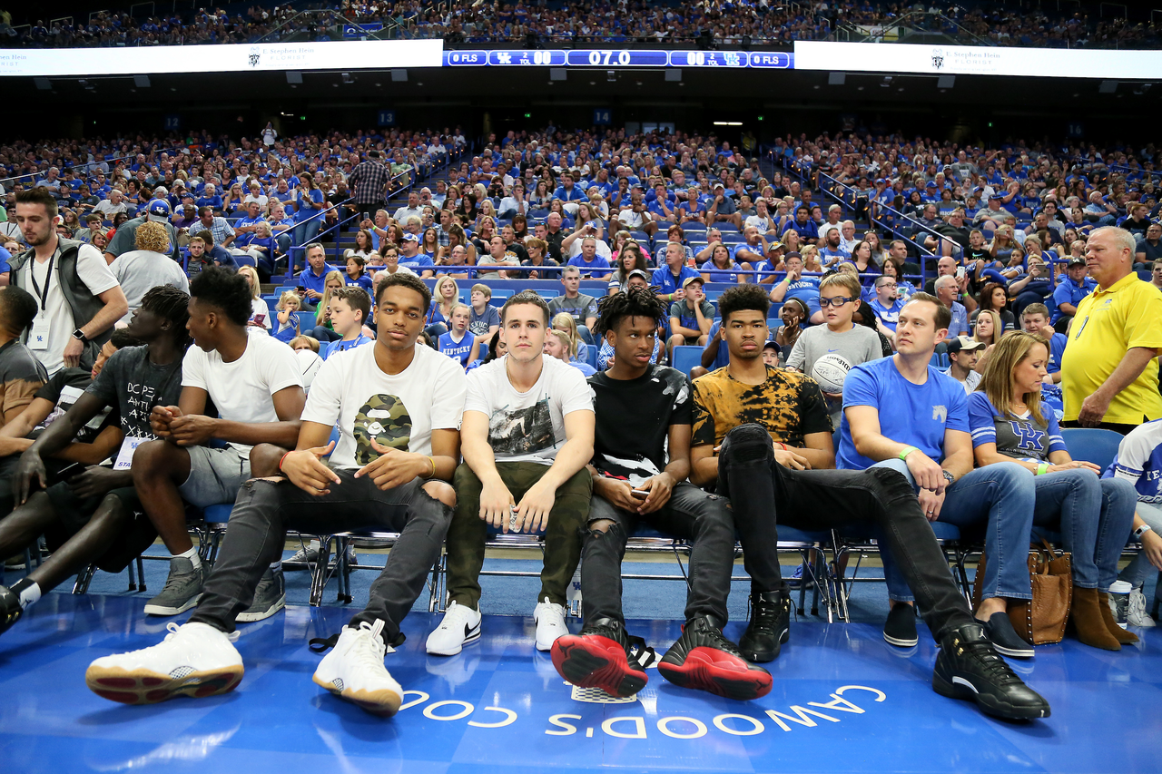 Former Kentucky men's basketball players across a number of decades came back to Rupp Arena for the 2017 UK Alumni Charity Series. 