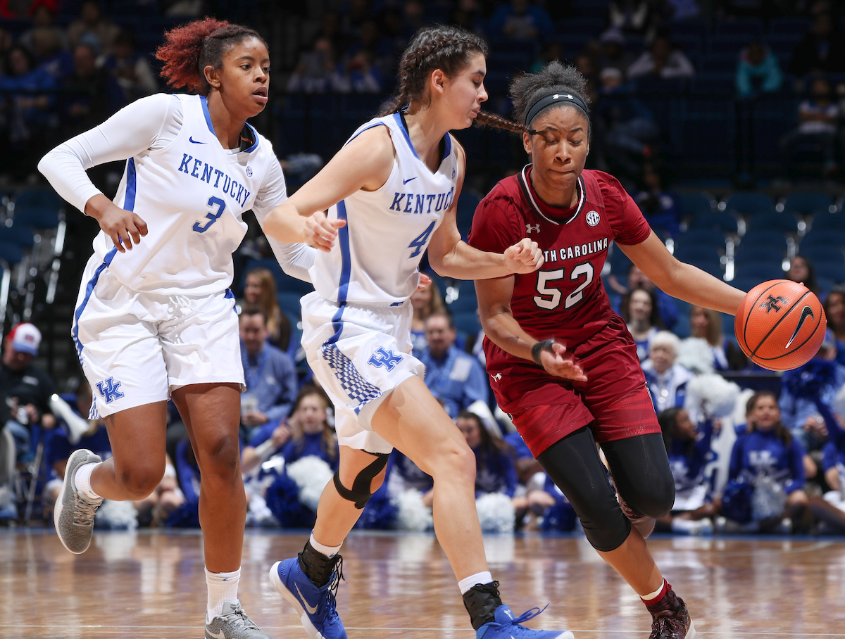 Maci Morris, KeKe McKinney

The University of Kentucky women's basketball team falls to South Carolina on Sunday, January 21, 2018 at Rupp Arena in Lexington, Ky.

Photo by Elliott Hess | UK Athletics
