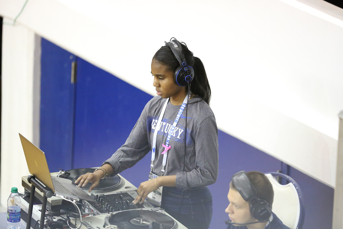DJ

Women's Basketball defeats WCU on Tuesday, December 18, 2018. 

Photo by Noah J. Richter | UK Athletics