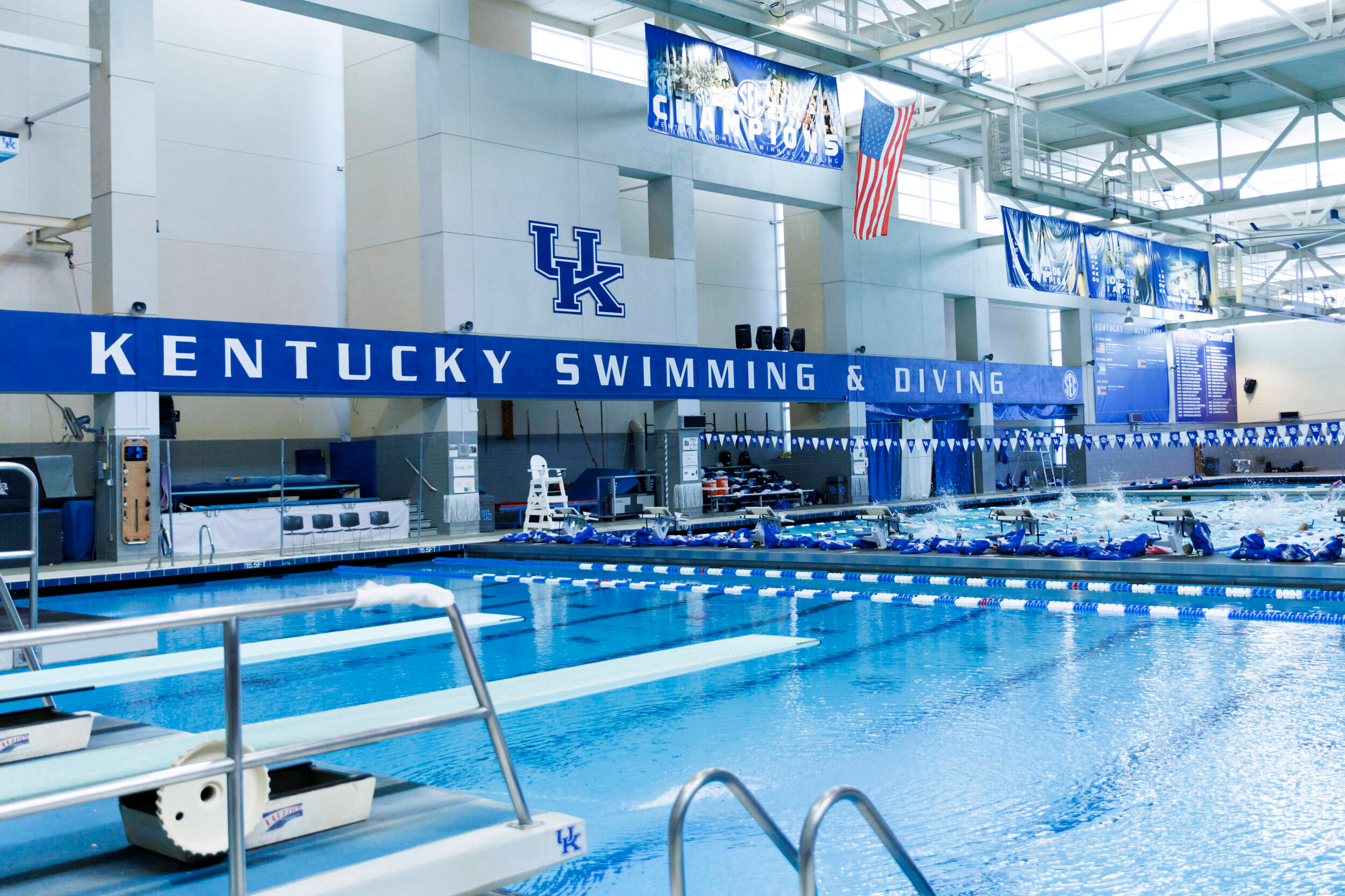 Kentucky Diver Avery Giese Competes in 3-Meter Springboard Final at World Aquatics Junior Diving Championships