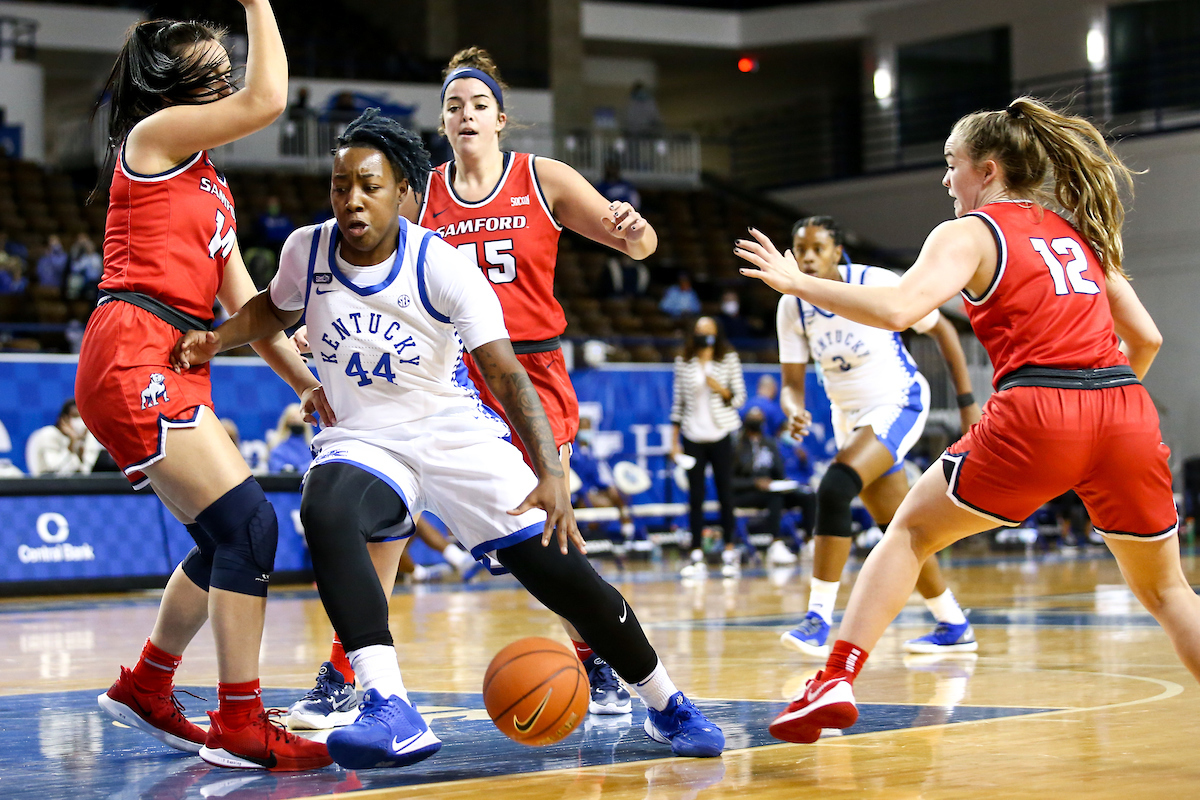 Dre'una Edwards.  

Kentucky beats Samford 88-54.

Photo by Eddie Justice | UK Athletics
