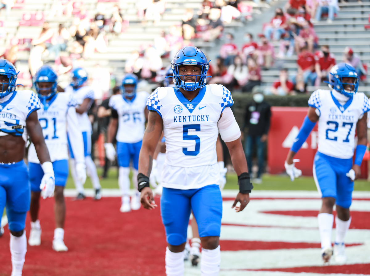 DeAndre Square

Alabama defeats Kentucky 63-3

Photo By Brian Moriarty | UK Football
