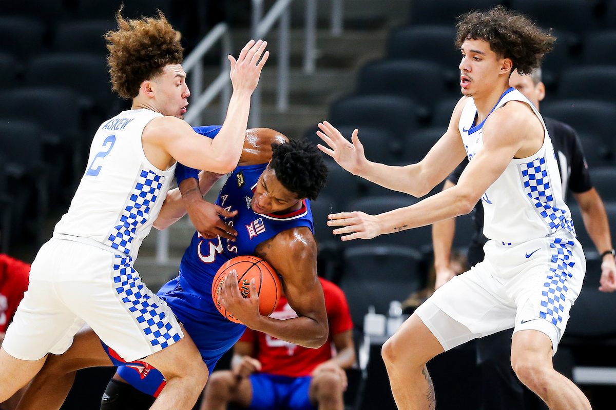 Devin Askew. Lance Ware.

Kentucky falls to Kansas, 65-62, in the State Farm Champions Classic.

Photo by Chet White | UK Athletics