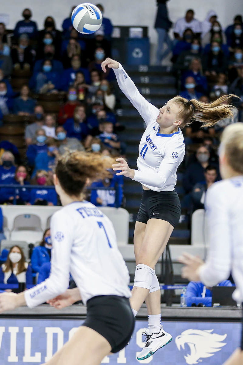 Elise Goetzinger.

Kentucky sweeps Texas A&M 3 - 0.

Photo by Sarah Caputi | UK Athletics