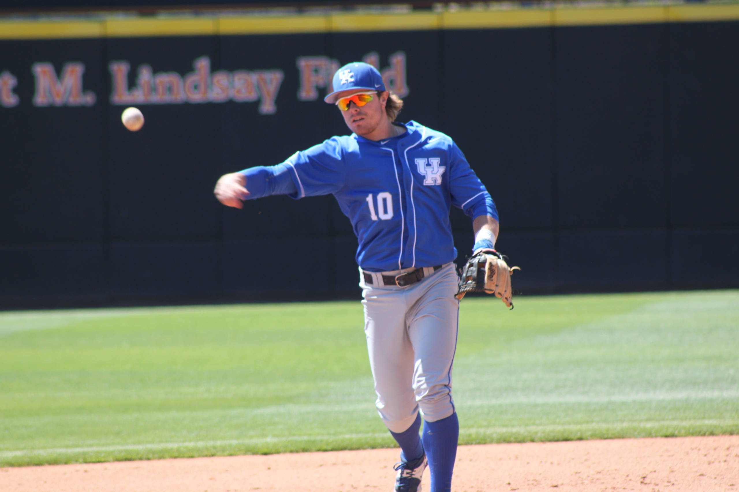 Kentucky Baseball Falls at No. 6 Ole Miss, 3-1