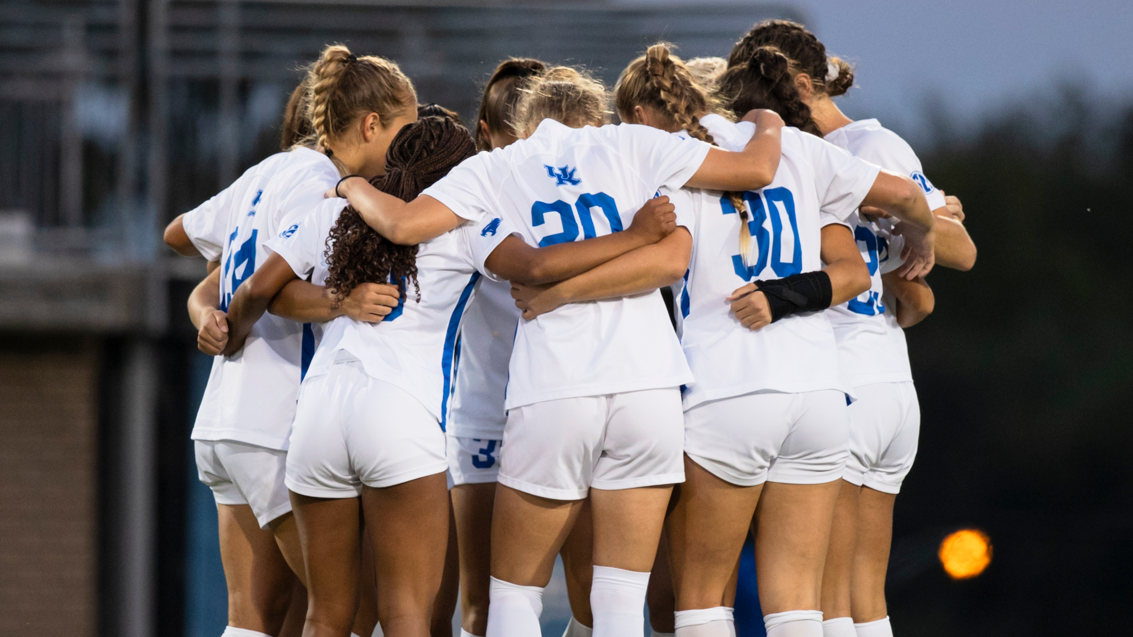 Women's Soccer Set to Battle No. 9/13 Alabama on Friday