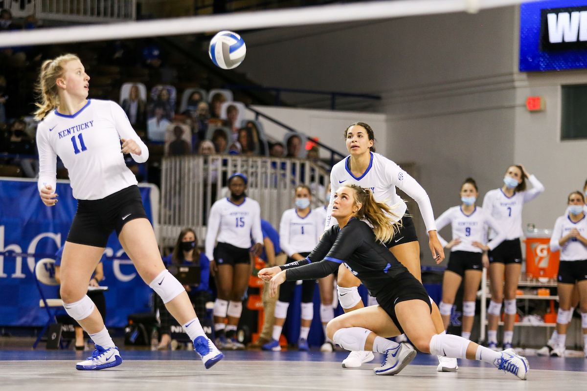 Gabby Curry.

Kentucky sweeps LSU 3-0.

Photo by Hannah Phillips | UK Athletics