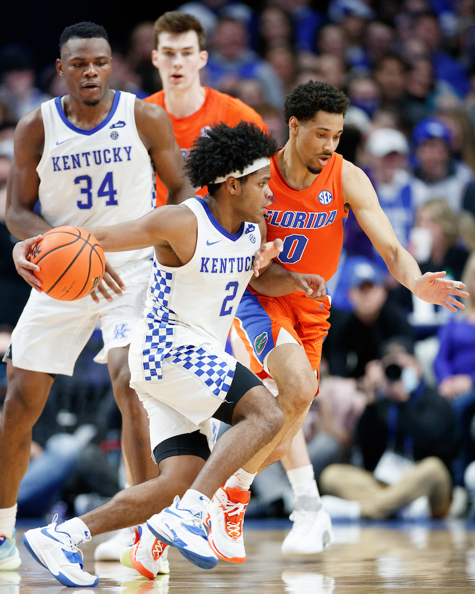 Oscar Tshiebwe. Sahvir Wheeler.

Kentucky beat Florida 78-57.

Photo by Elliott Hess | UK Athletics