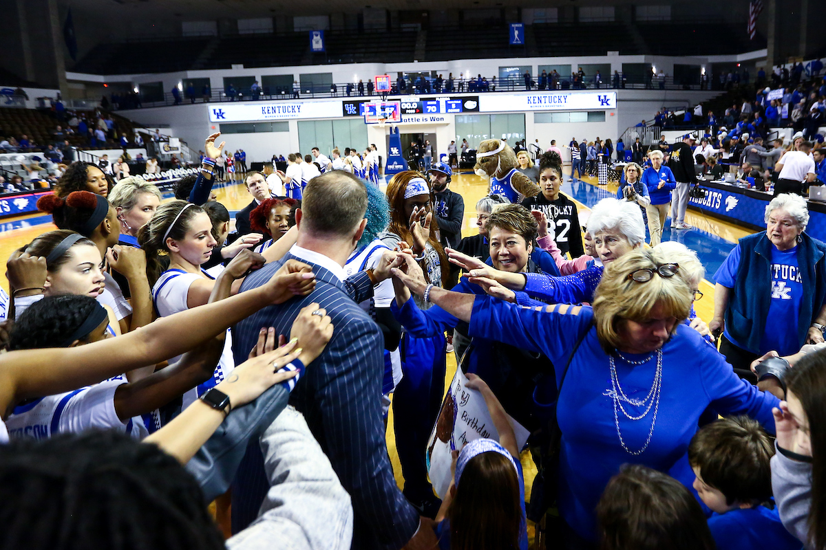 Team. 

Kentucky fell to Florida 70 - 62. 

Photo by Eddie Justice | UK Athletics