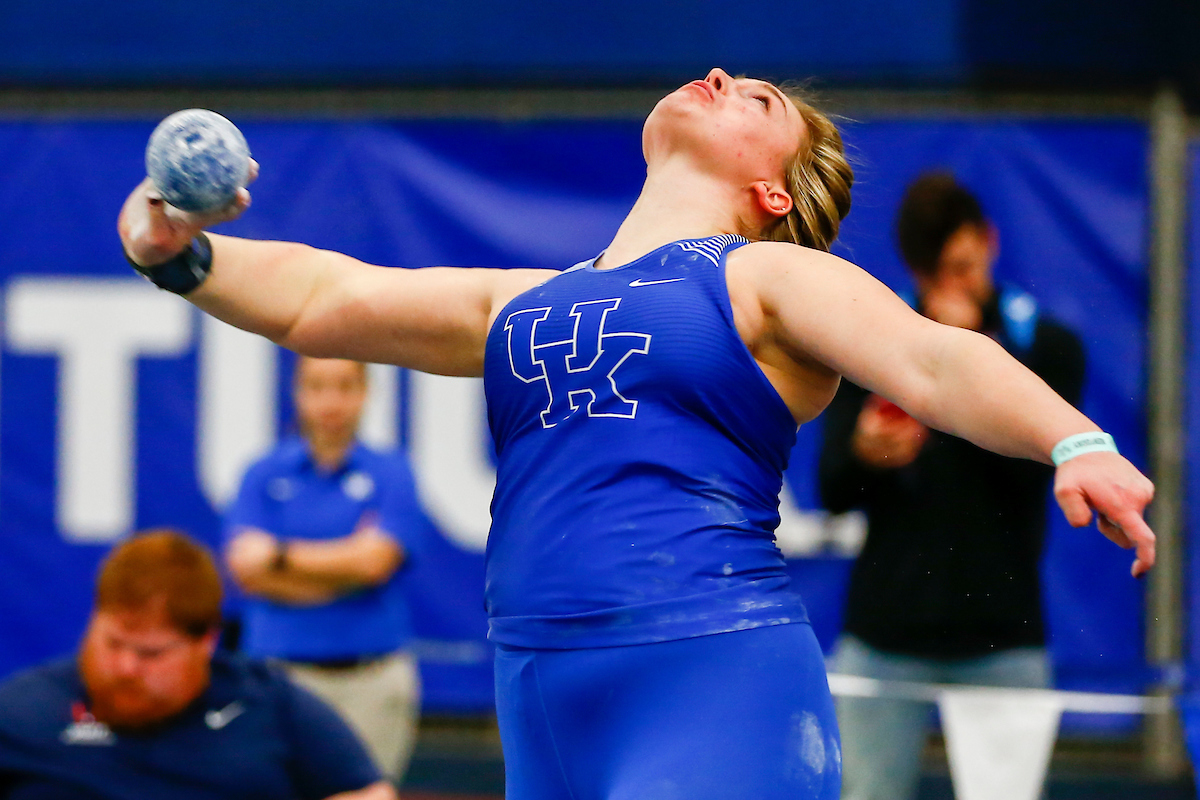NICOLE FAUTSCH

Jim Green Track and Field Invitational

Photo By Barry Westerman | UK Athletics