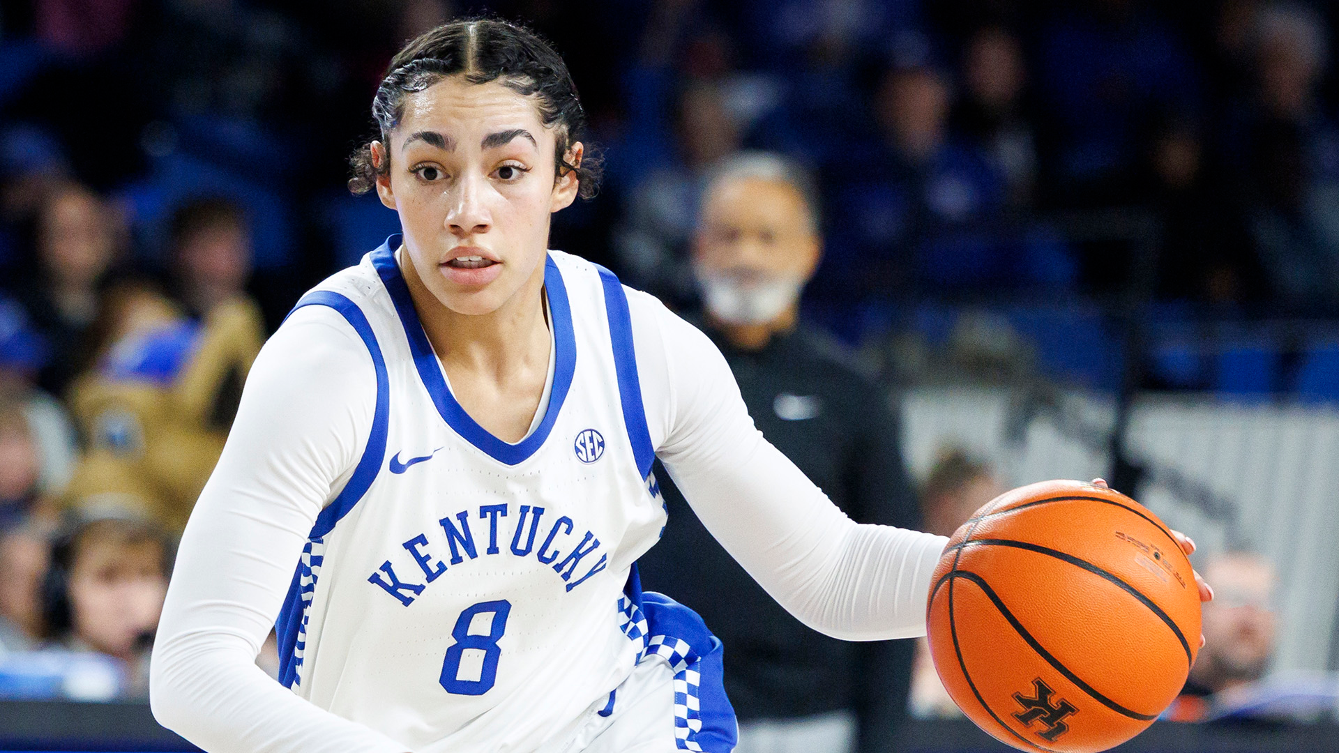 Fast Start Leads No. 18 Kentucky Past Texas A&M