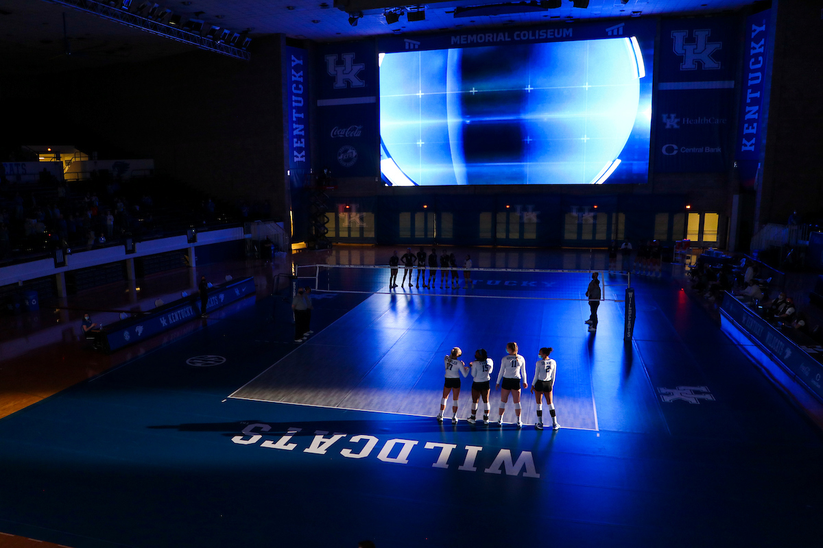 Team.

Kentucky sweeps LSU 3-0.

Photo by Grace Bradley | UK Athletics