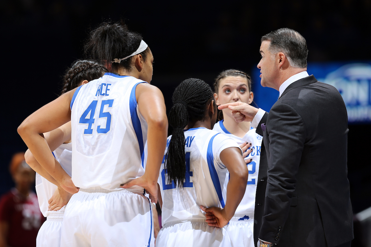 Team Huddle

The University of Kentucky women's basketball team falls to South Carolina on Sunday, January 21, 2018 at Rupp Arena. 

Photo by Britney Howard | UK Athletics