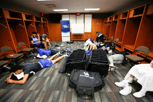 Team.

Practice and pressers. 

Photo by Chet White | UK Athletics