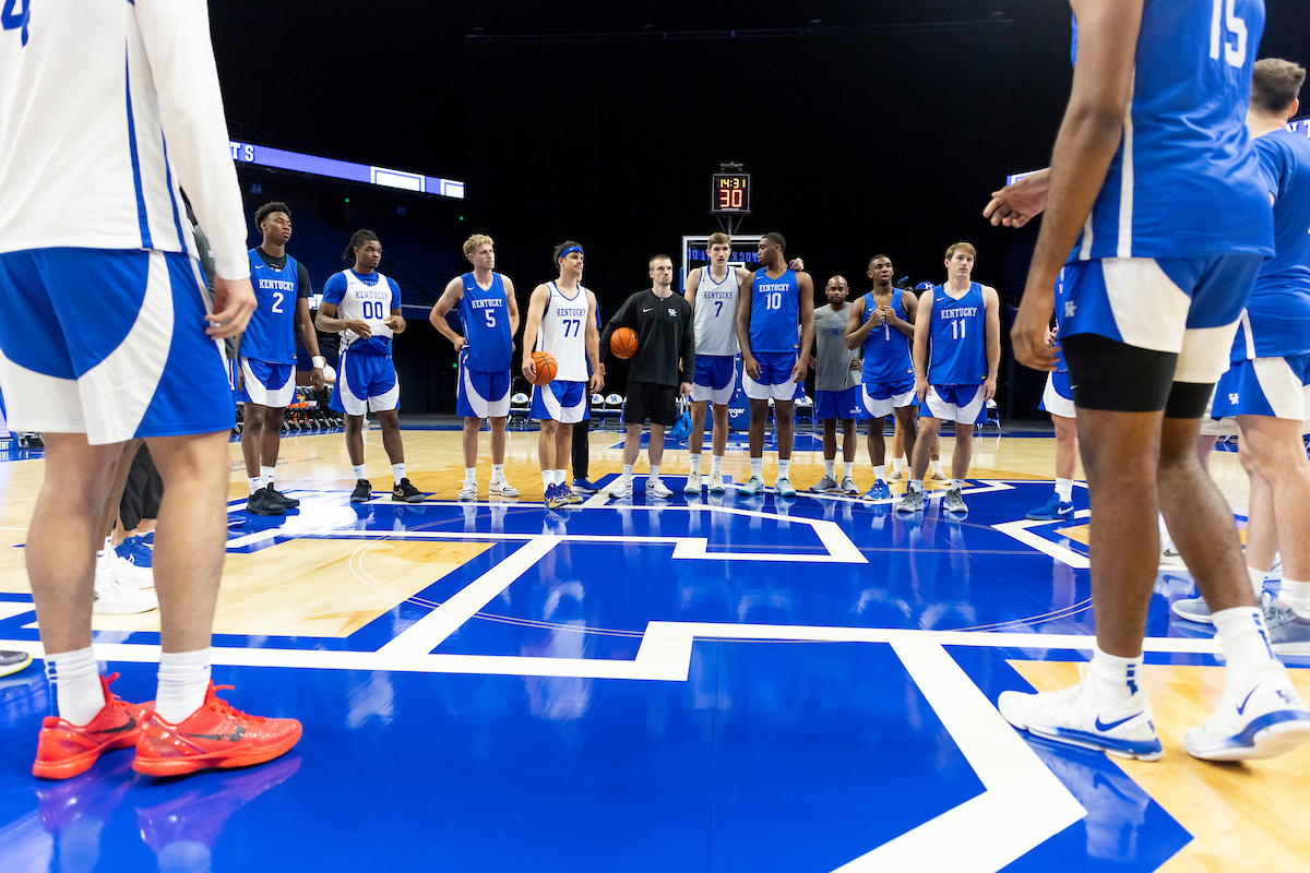 Men's Basketball Rupp Arena Practice Photo Gallery (July 12)