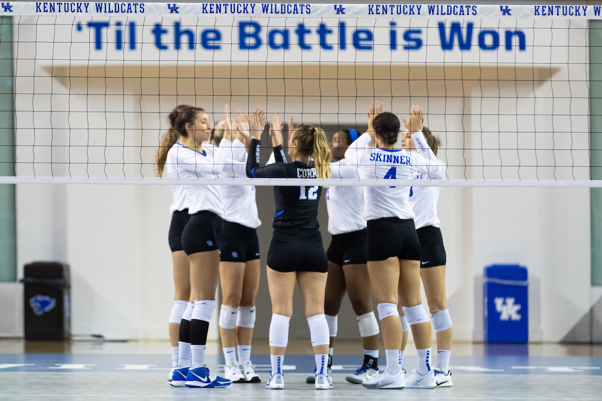 Team.

Kentucky sweeps LSU 3 - 0

Photo by Grant Lee | UK Athletics