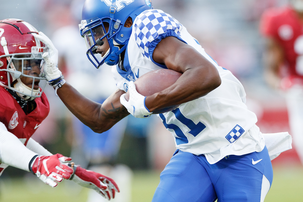 ISAIAH EPPS.

Kentucky falls to Alabama, 63-3.

Photo by Elliott Hess | UK Athletics