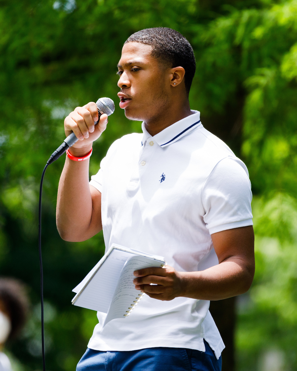 Jarvis Byrd.

Walk Forward Lexington.

Photo by Elliott Hess | UK Athletics