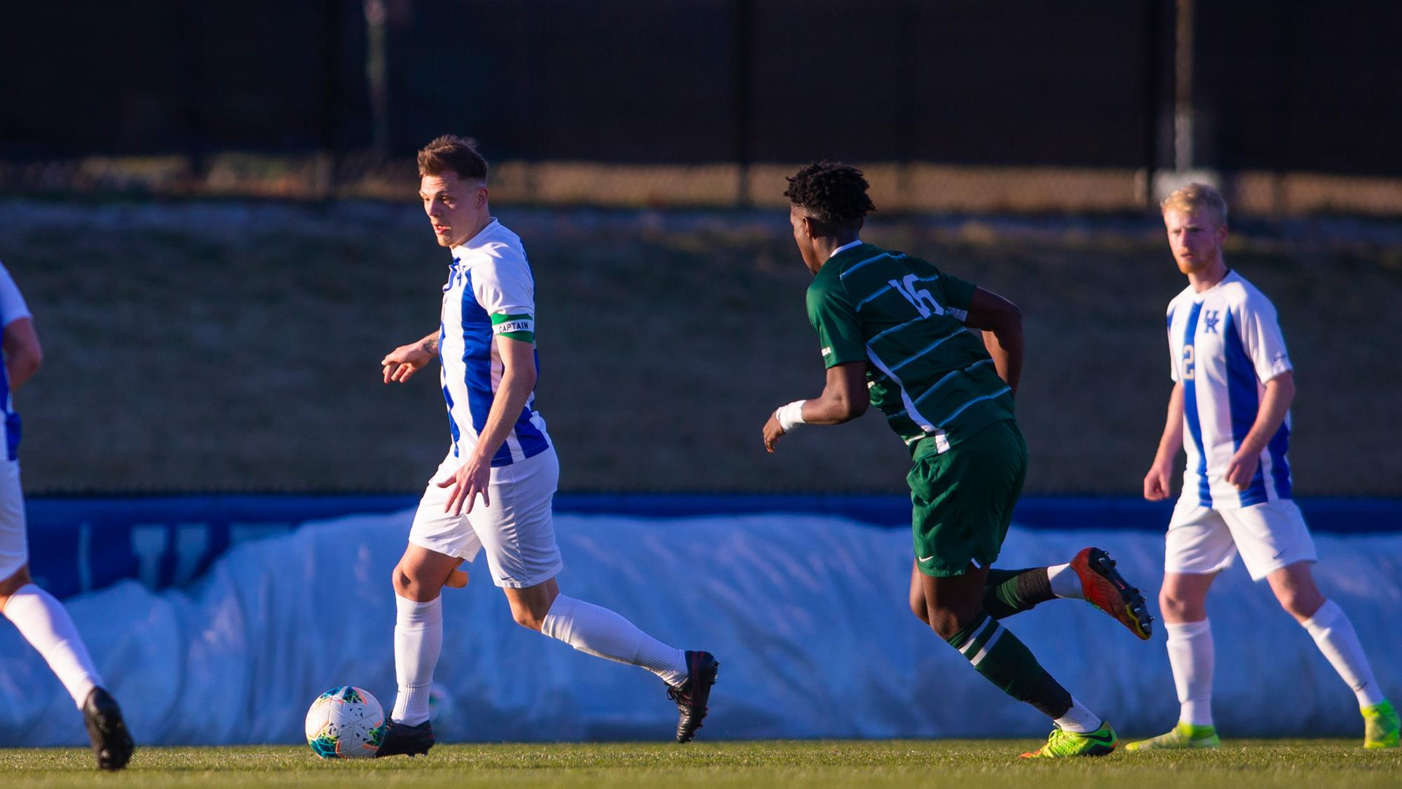 Marcel Meinzer, Robert Screen Named to C-USA Preseason Team