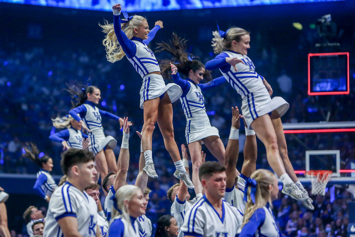 Cheer.

Big Blue Madness.

Photo by Sarah Caputi | UK Athletics