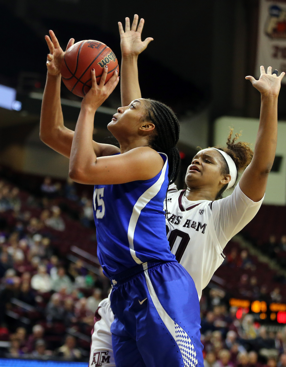Alyssa Rice

The University of Kentucky women's basketball team falls to Texas A&M on January 4, 2018 at Reed Arena. 

Photo by Britney Howard | UK Athletics