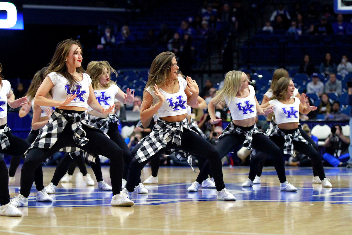 Dance


Women's Basketball beats Virginia 63-51 at Rupp Arena on Thursday, November 15, 2018.

Photo by Alex Martens