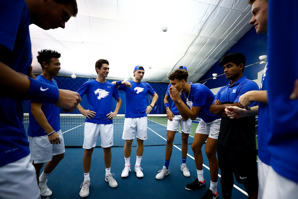 Kentucky-Cleveland St. MTEN Gallery